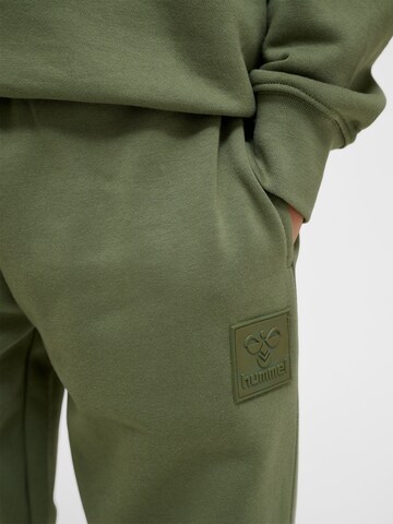 Hummel Tapered Bukser i grøn