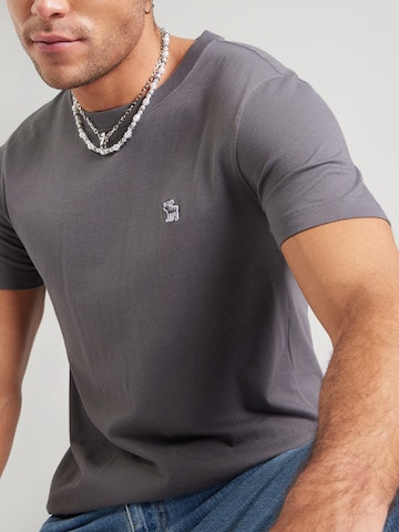 Abercrombie & Fitch - Camisa em bege