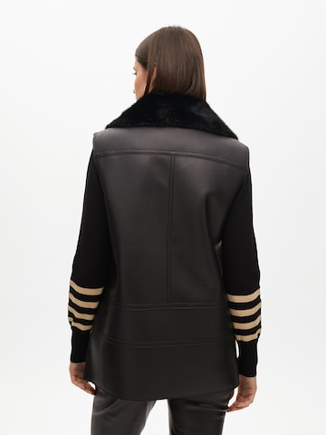 Gilet Lola Casademunt en noir