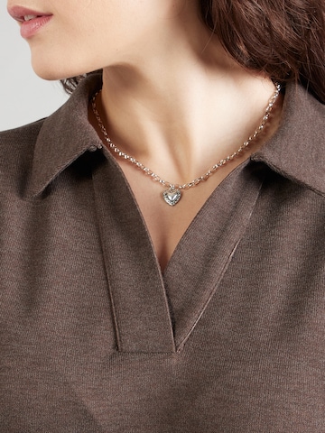 Maglietta 'CARGRETCHEN' di ONLY Carmakoma in marrone