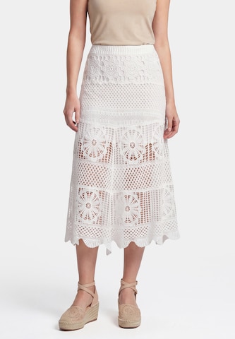 usha FESTIVAL Skirt in White: front