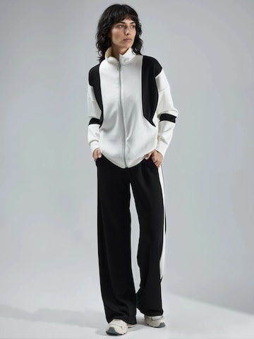 Tuta da jogging di Hiccup in nero: frontale