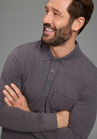 Man's World Shirt in Grey