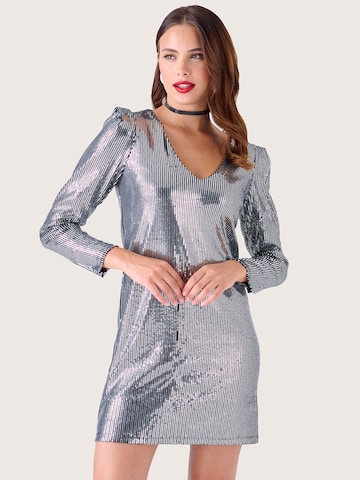 Robe de soirée 'ADELE' Camomilla en argent : devant