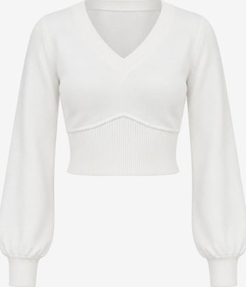 Pull-over CIPO & BAXX en blanc : devant