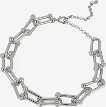 sudrabs SOHI Ķēdīte 'Hemalatha': no priekšpuses