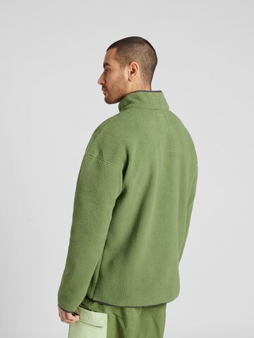 Pull-over de sport 'Helvetia' COLUMBIA en vert