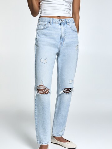 Pull&Bear Regular Jeans in Blauw: voorkant