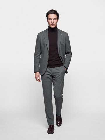BENVENUTO Regular fit Suit in Grey: front