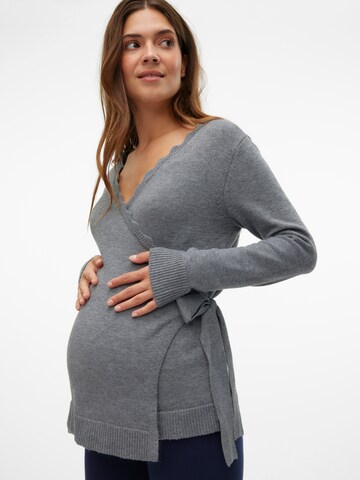 MAMALICIOUS Pullover in Grau