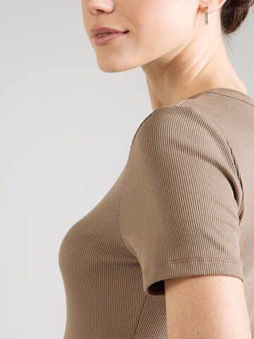 ONLY Тениска 'ONLJUNE' в кафяво