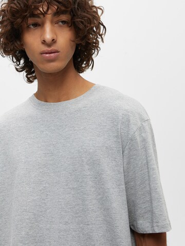 Pull&Bear Skjorte i grå