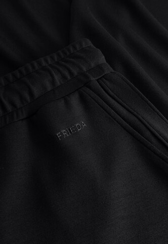 Frieda & Freddies Loose fit Pants in Black