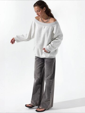 Sweat-shirt 'Sweatshirts' Busem en gris