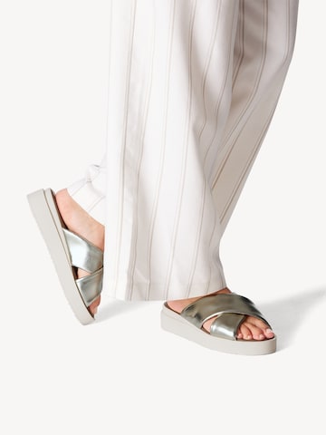 TAMARIS Mules in Gold