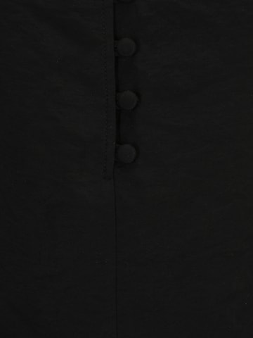 Camicia da donna 'QUEENY' di Vero Moda Petite in nero