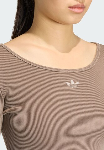Shirtbody 'Essentials' ADIDAS ORIGINALS en marron