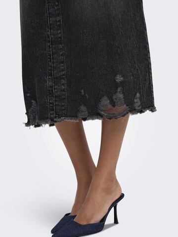 Robe ONLY en gris