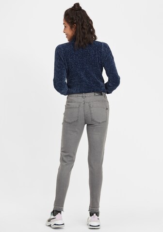 Coupe slim Jean Oxmo en gris