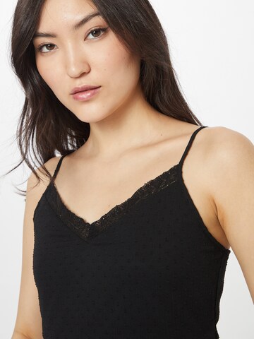 ABOUT YOU Top 'Lina' in Black