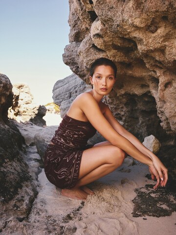 Next Loosefit Shorts in Braun