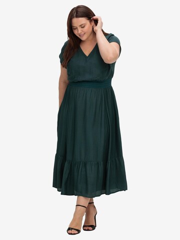 SHEEGO Dress in Green