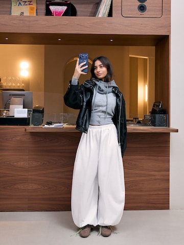 Bershka Barrel Nadrág - fehér