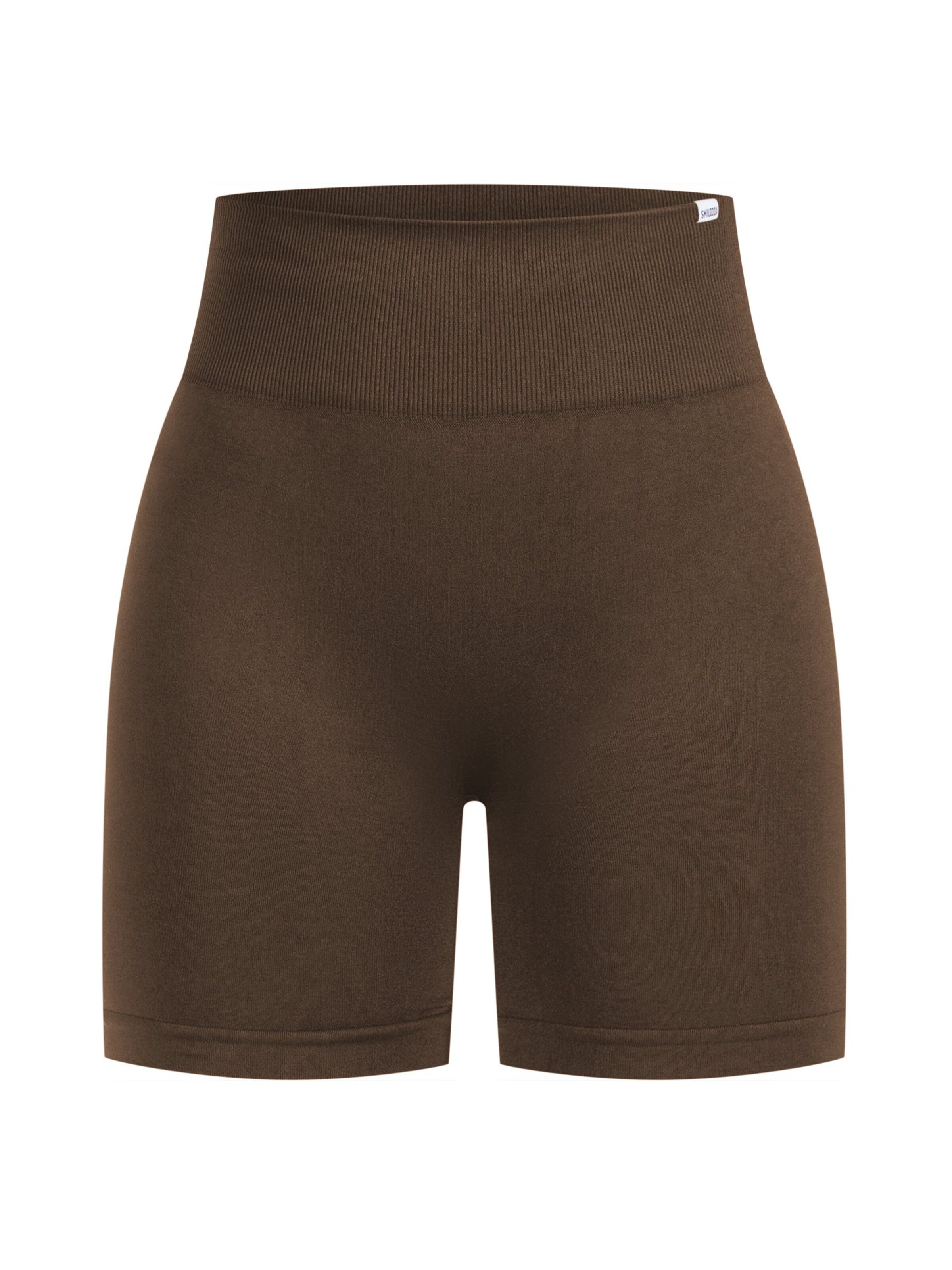 Smilodox Amaze Scrunch Seamless Shorts in Braun: Vorderseite