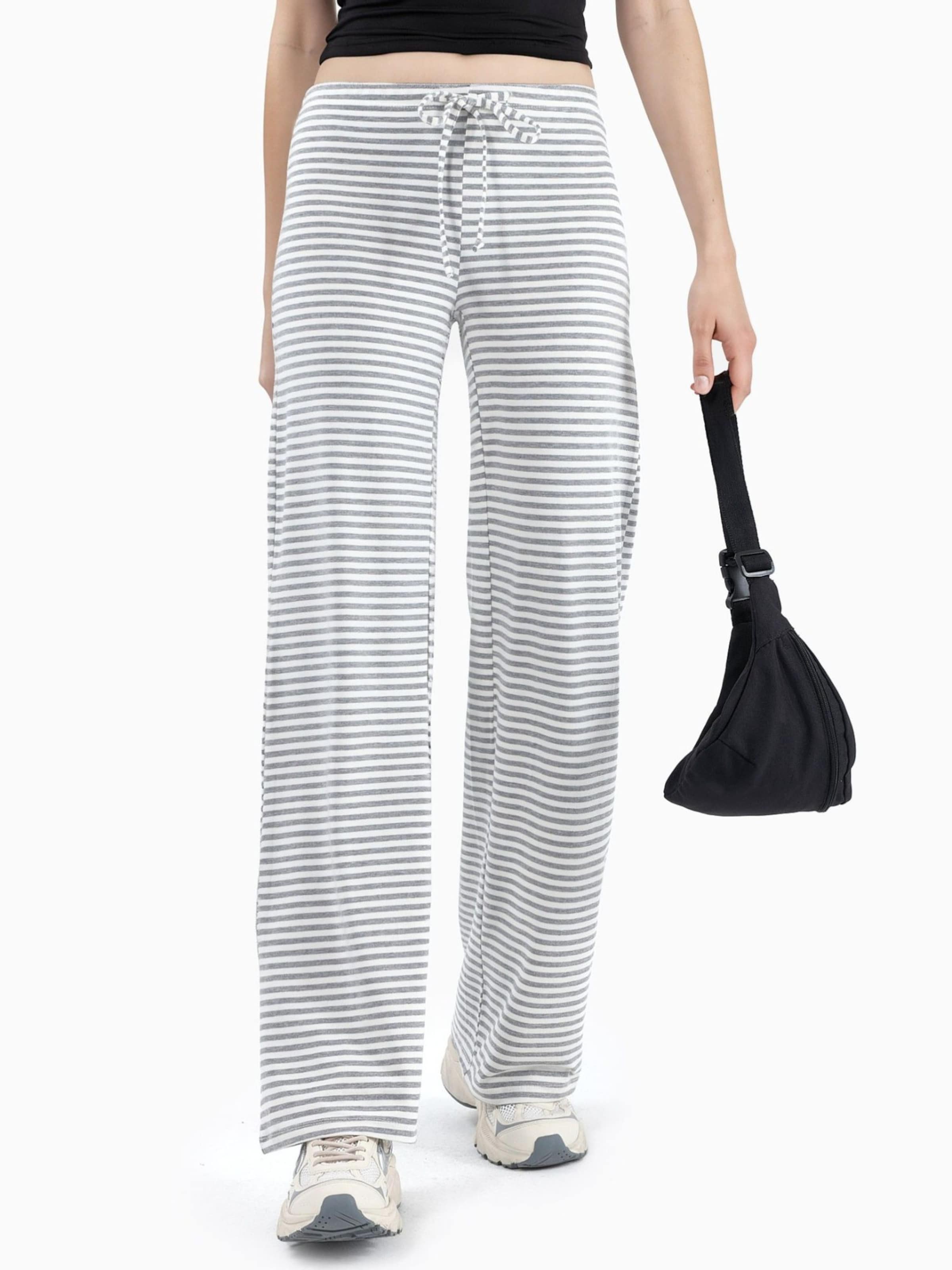Loosefit Pantaloni di Busem in grigio: frontale