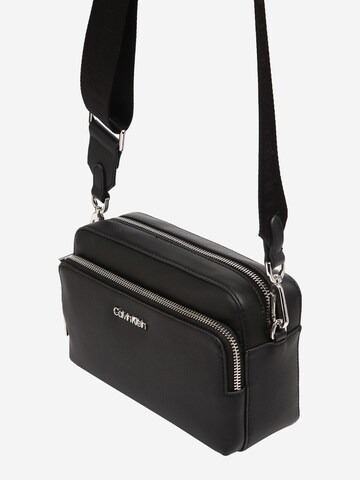 Calvin Klein Crossbody Bag in Black