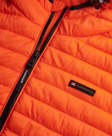 Veste mi-saison 'Fuji Lite' Superdry en orange