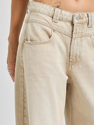 Wide Leg Jean 'Wide Low Rise Jeans' IT'S BASIC en beige