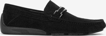 Kazar Moccasin in Black