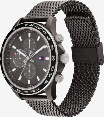 Orologio analogico di TOMMY HILFIGER in grigio: frontale