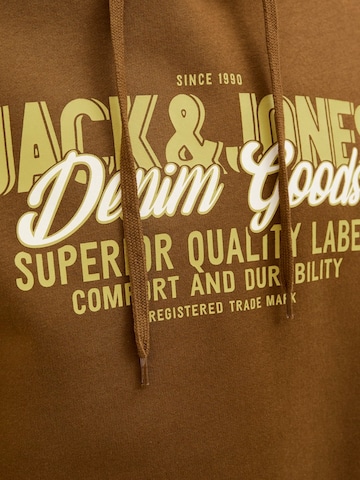 JACK & JONES Sweatshirt in Bruin
