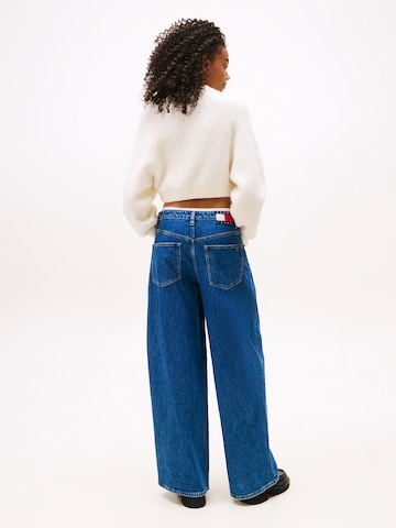 Tommy Jeans Pulóver - fehér