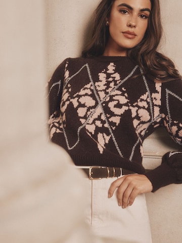 Lipsy Pullover in Braun