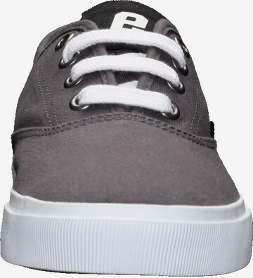 Ethletic Sneakers in Grey