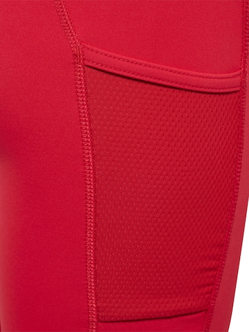Coupe slim Pantalon de sport Newline en rouge
