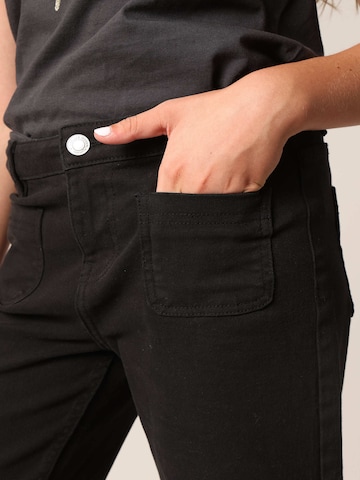 Bootcut Jean 'Lizette' Deeluxe en noir