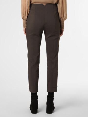 Marc Cain Slim fit Pleat-Front Pants in Brown