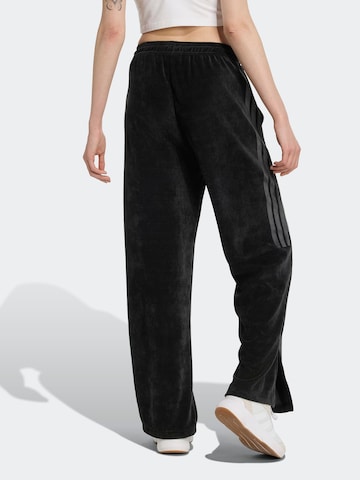 ADIDAS SPORTSWEAR Wide Leg Sportsbukser 'TIRO' i sort