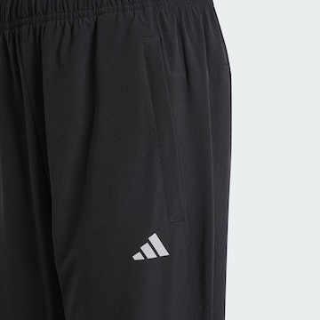 ADIDAS SPORTSWEAR regular Παντελόνι φόρμας σε μαύρο