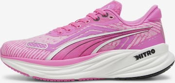 PUMA Loopschoen 'Magnify' in Roze: voorkant