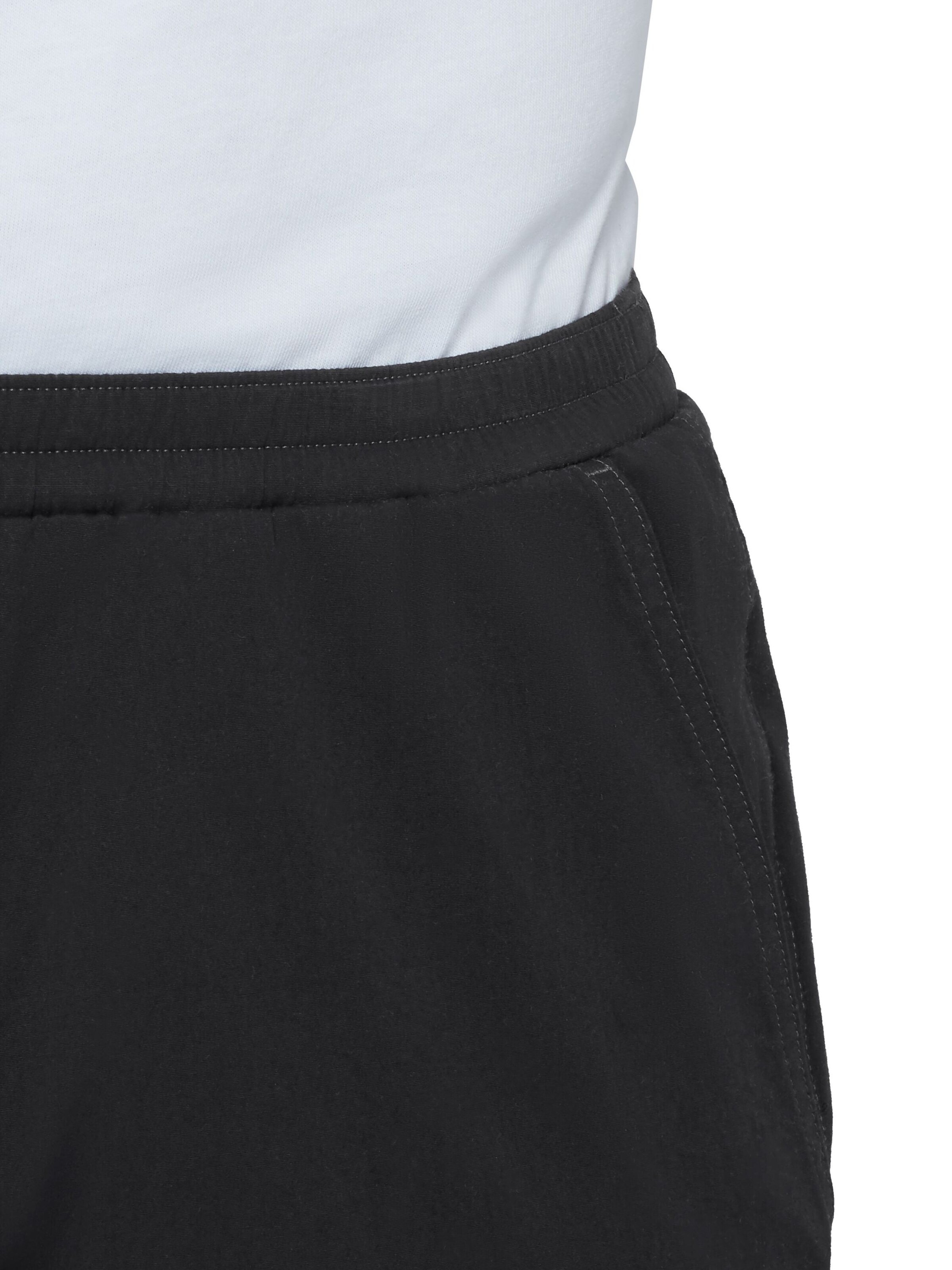 MAMMUT Regular Outdoor Pants in Black