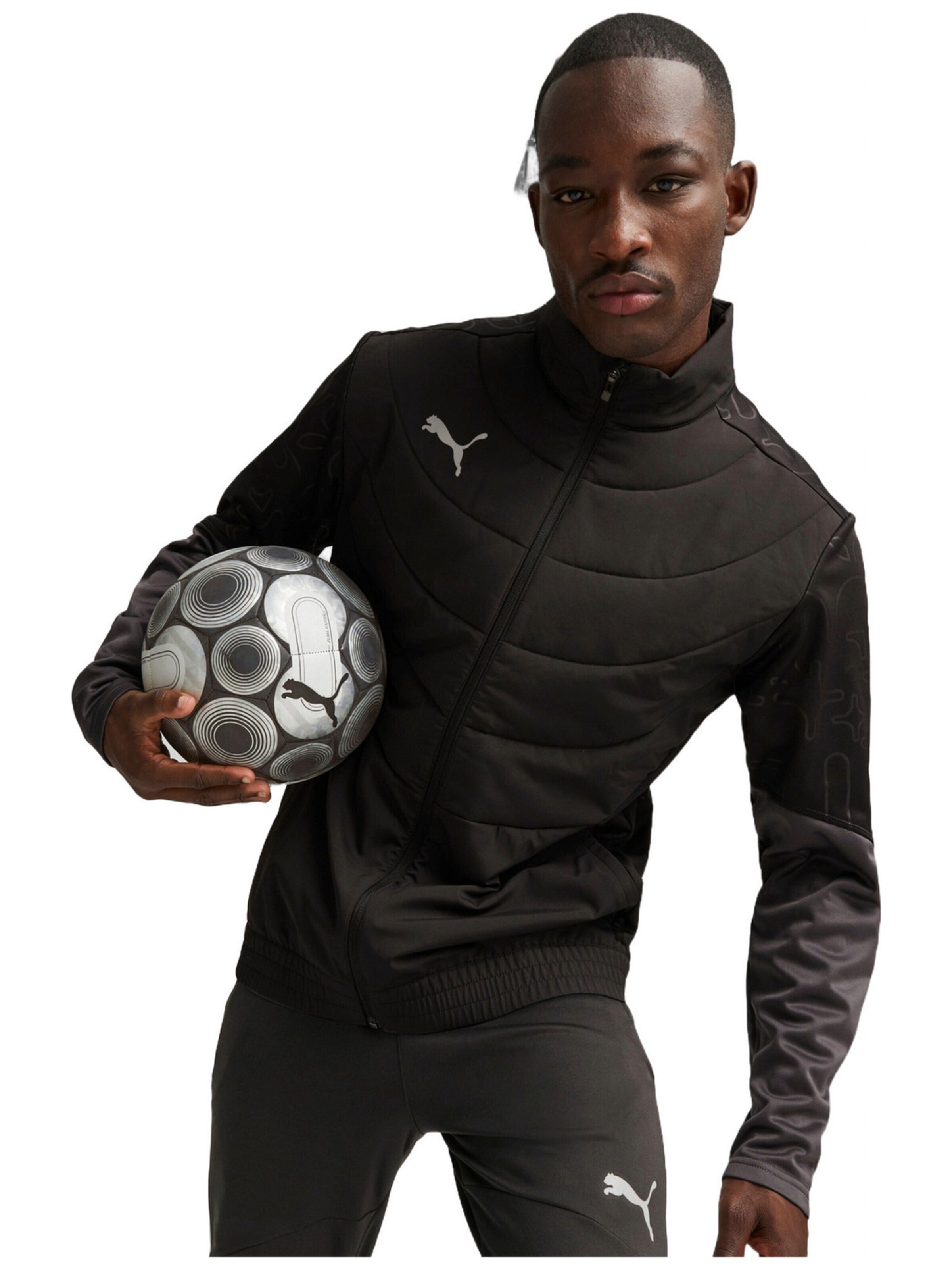 PUMA Sportjacke 'Puma Individual Winterized Jacket'‌‌‌‌‌‌‌ in M in schwarz, Produktansicht