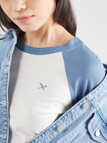 Tricou 'Flaggy' de la Iriedaily pe albastru