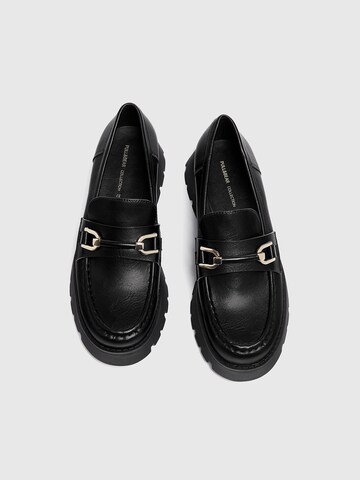 Pull&Bear Slip-ons in Black