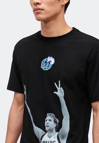 Mitchell & NessMajica 'NBA PLAYER MAVERICKS - NOWITZKI' - crna boja: prednji dio