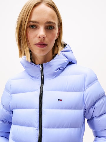 Tommy Jeans Jacke in Blau